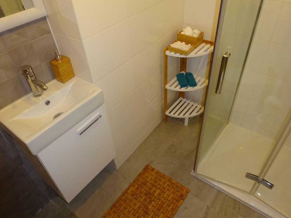Apartament Nikola Warschau Exterior foto